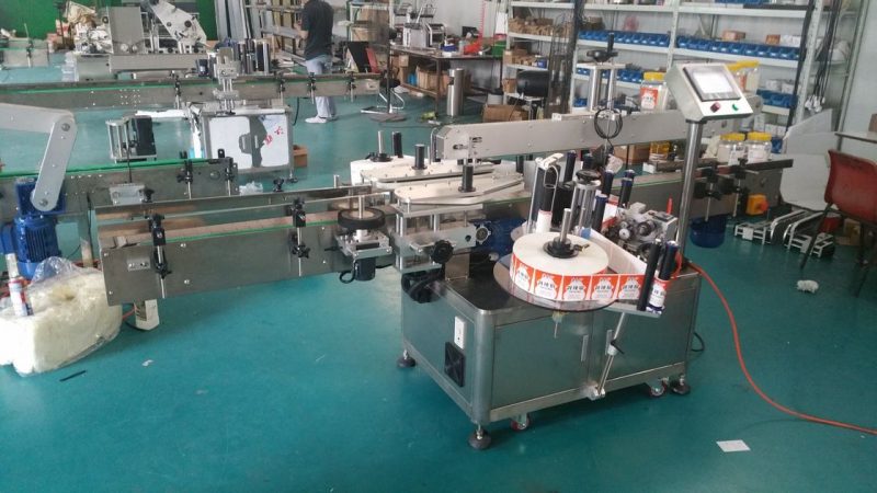 China Rotuladora automática de garrafas e rotuladora de adesivos de dois lados para bolsas em pé fornecedor