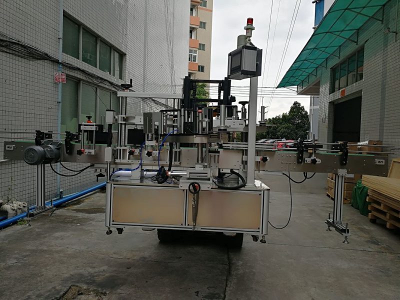 China Máquina automática de rotulagem de etiquetas de dois lados e aplicador de etiquetas para pote de plástico fornecedor