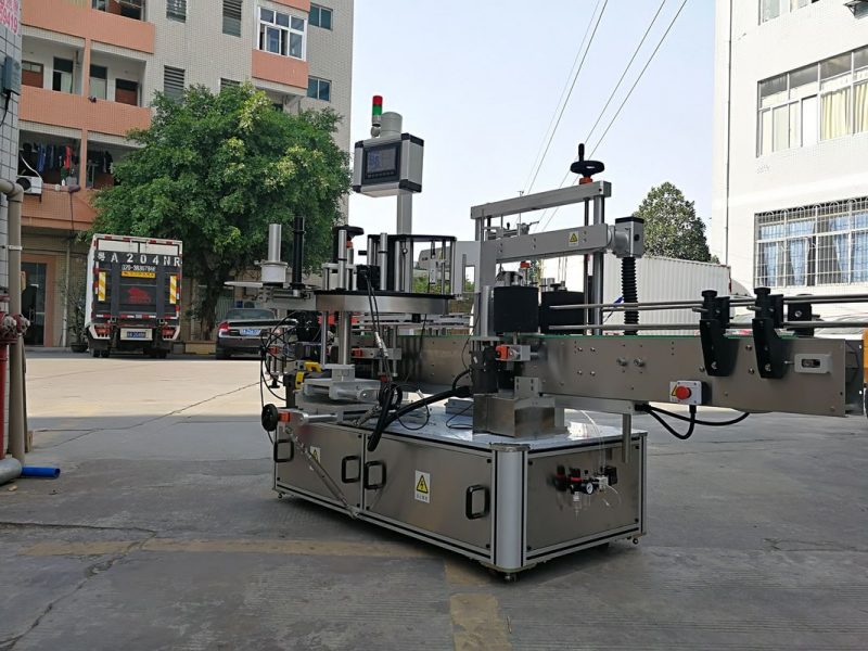 China Máquina aplicadora de etiqueta de garrafa quadrada de três lados automática de alta velocidade com uma única etiqueta